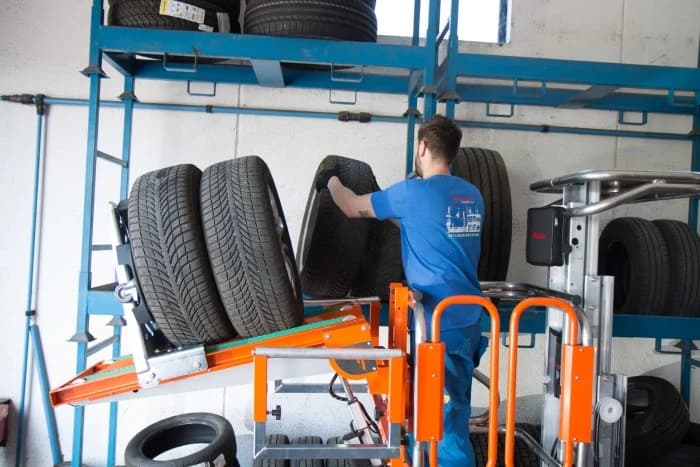 Самоходный телескопический подъемник Faraone Elevah 75 Tires