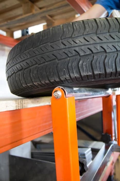 Самоходный телескопический подъемник Faraone Elevah 75 Tires