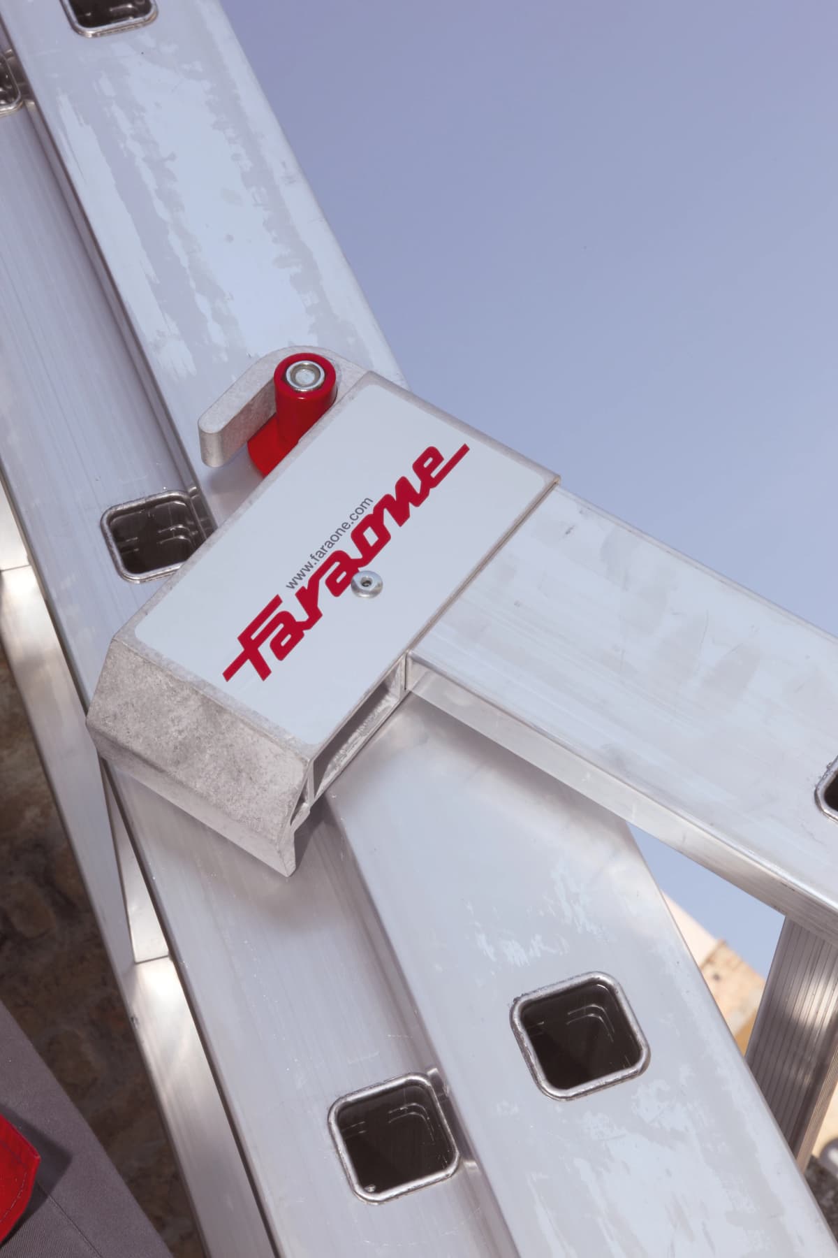Кронштейны для лестниц Faraone 2 шт, алюминий P55